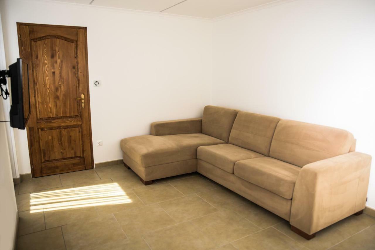 Centrum Apartman Cegléd المظهر الخارجي الصورة